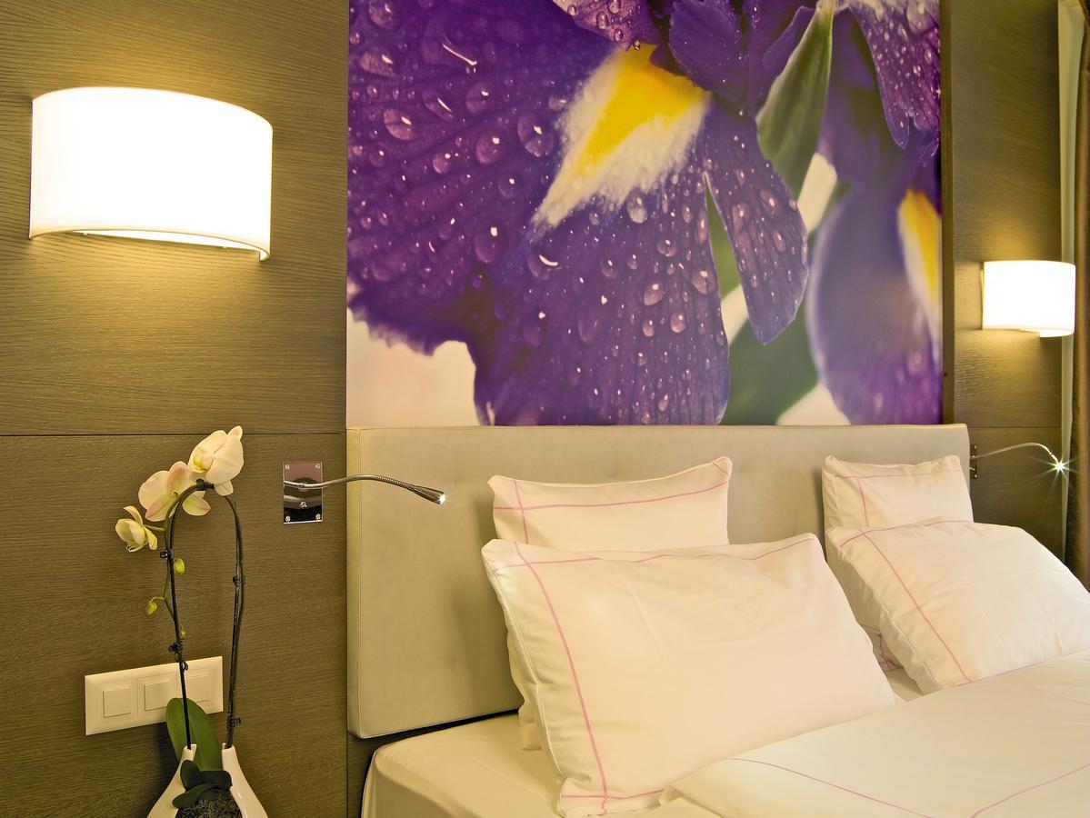 Charme Hotel Barbate Tegna ภายนอก รูปภาพ